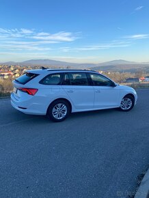 Skoda Octavia IV 4 2.0TDI DSG - 2