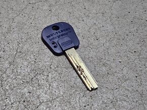 2x MUL-T-LOCK bezpečnostná vložka - 2