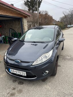 Ford fiesta - 2