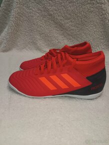 Halova obuv Adidas - 2