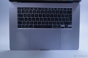 ZÁRUKA/Macbook Pro 16" TB CTO/I9 2.3GHZ/16GBRAM/1TB SSD - 2