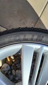 225/40 R18 celoročné pneumatiky - 2