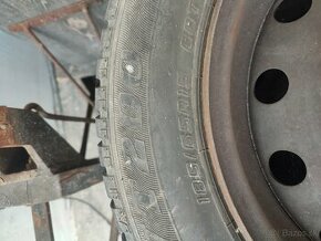 Zimné pneumatiky 185/65 r15 - 2