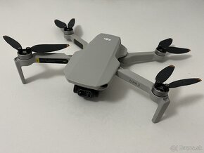 Dron DJI mini 2 - 2