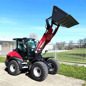 klbový nakladač Yanmar V7 nosnosť 2.000 kg - 2