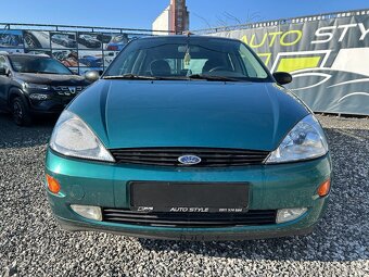 Ford Focus 1.6 16V Ambiente - 2