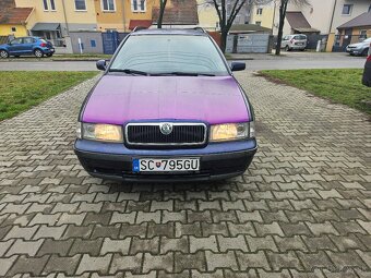 Škoda Octavia - 2