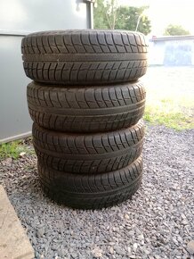 Celoročné pneumatiky 185/60r15 Michelin - 2
