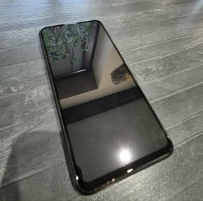 Samsung Galaxy S10e Prism Black - 2