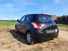 SUZUKI SWIFT 1.2i 66KW (4x4)PO SERVISU,ROK 2012, 61.900 KM - 2