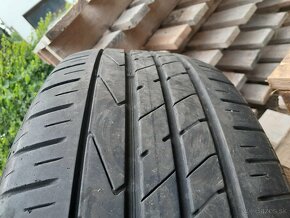 Hankook letné 235/60 R18 - 2