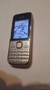 Nokia C2-01 s nabijackou + 10 batérii - 2