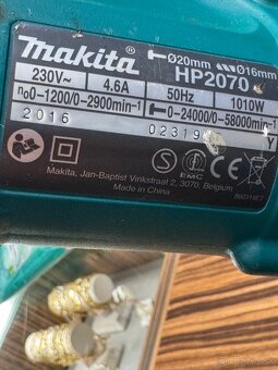 Príklepová vŕtačka Makita 1010W - 2