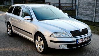 Škoda Octavia Combi 2.0 TDI DSG - 2