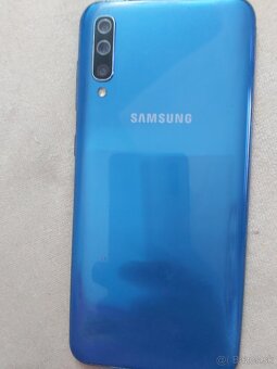 Samsung Galaxy A50, nefunkčný reprak, displej prasknutý - 2