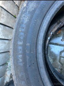 Predam zimné pneumatiky Matador rozmer 215/55 R16 - 2