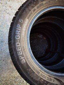 Predám 4ks 205/60R16 zimné Semperit - 2