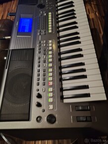 Yamaha s 670 - 2