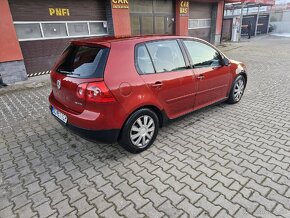 Volkswagen Golf 1.6B 9 - 2