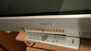 Darujem televízor Sony uhlopriečka 67cm - 2