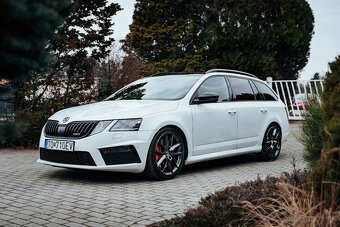 Škoda Octavia RS Combi 2.0 TSI DSG - 2