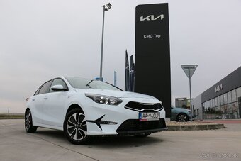 Kia Ceed 1,5 T-GDi AT7 Silver Silver pack - 2