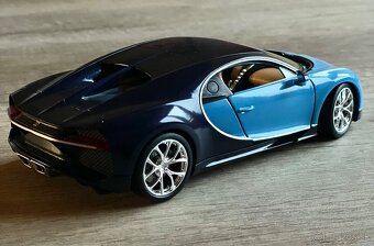 Bugatti chiron 1:24 welly - 2