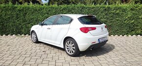 Alfa Romeo Guiletta 1.4 benzín 125 kw 98.000 km - 2