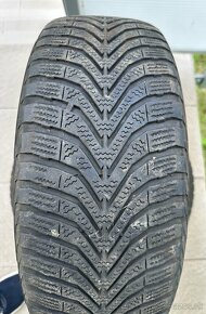 Pneumatiky 185/60 r15 Vredestein - zimné - 2