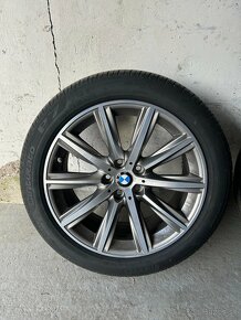 5x112 R18 Hlinikove disky Original BMW 5 G30 G31 + pneu - 2