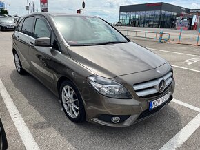 Predám pekný Mercedes benz B 180 CDI 80kw 10/2012 - 2