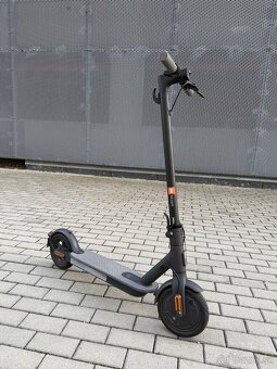 Elektrická kolobežka Xiaomi Mi Electric Scooter 1S - 2