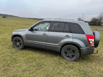 Suzuki Grand Vitara - 2