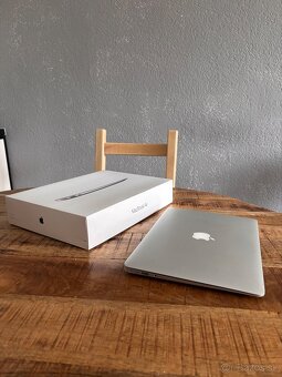 MacBook Air 13 - 2