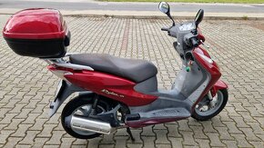 Predám Honda Dylan 125 + príslušenstvo - 2