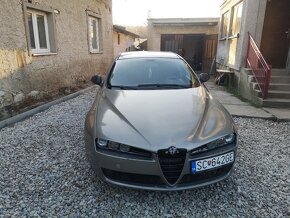 Alfa Romeo 159 - 2