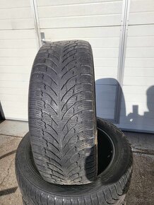 Nokian 225/55R18 - 2