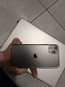 Predám iPhone 11 Pro Max 256GB Space Grey - 2