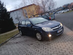 Opel Astra H Caravan 1.7CDTI Enjoy - 2