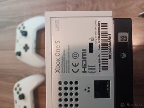 Xbox one S 1TB +9ks hra +TV LED - 2