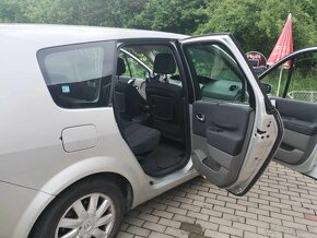 Renault Grand Scenic 1.9 dCi 2006 - 2