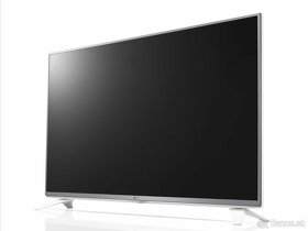 Biely televízor 49'' LG Smart TV webOS - 2