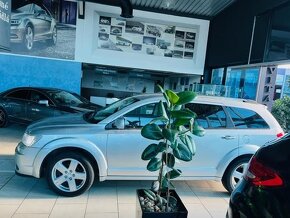 DODGE JOURNEY 2.0CRDi automat 4x4 7miest - 2