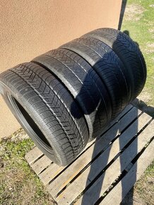 PIRELLI 255/60 R20 2022 4x=150€ - 2