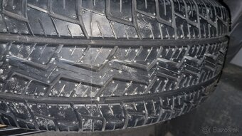 Pneu 265/70 R16 - 2