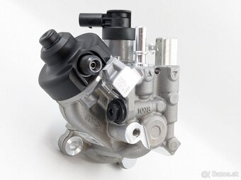 NOVÝ Palivový čerpadlo pre BMW Bosch 0445010776 - 2