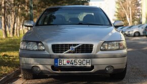 Predám auto Volvo S60 - 2