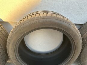 Sebring UHP 235/45 R17 94W - 2