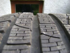 235/35 r19 zimne pneumatiky - 2