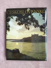 Predám knihu Československo - 2